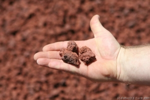 Scoria 14–20mm - BuildBarn Melbourne